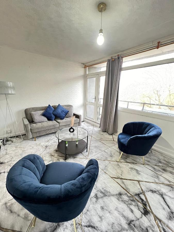 Entire 3 Bedroom Luxury Apartment In London With Private Balcony מראה חיצוני תמונה
